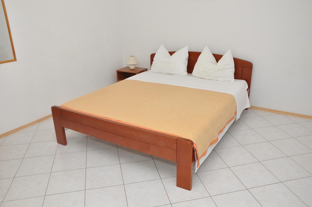 Apartments Smilja Ljubač Kültér fotó